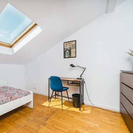 Apartment Unique Spacious 3 Bedroom - Old Town Loft - By Upstairs *