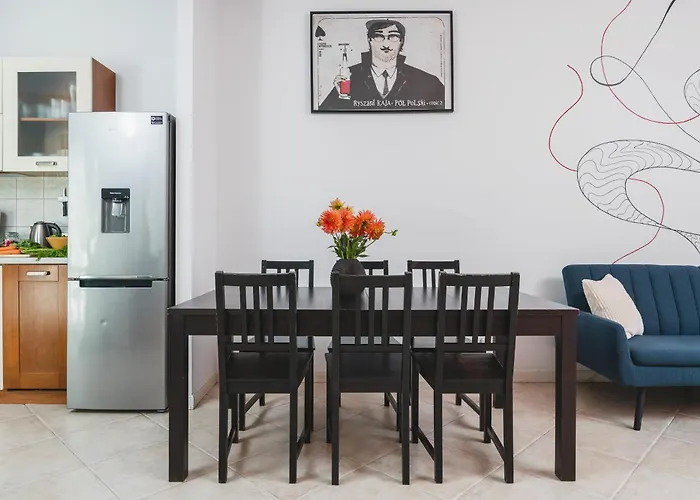 Unique Spacious 3 Bedroom - Old Town Loft - By Upstairs Appartement *